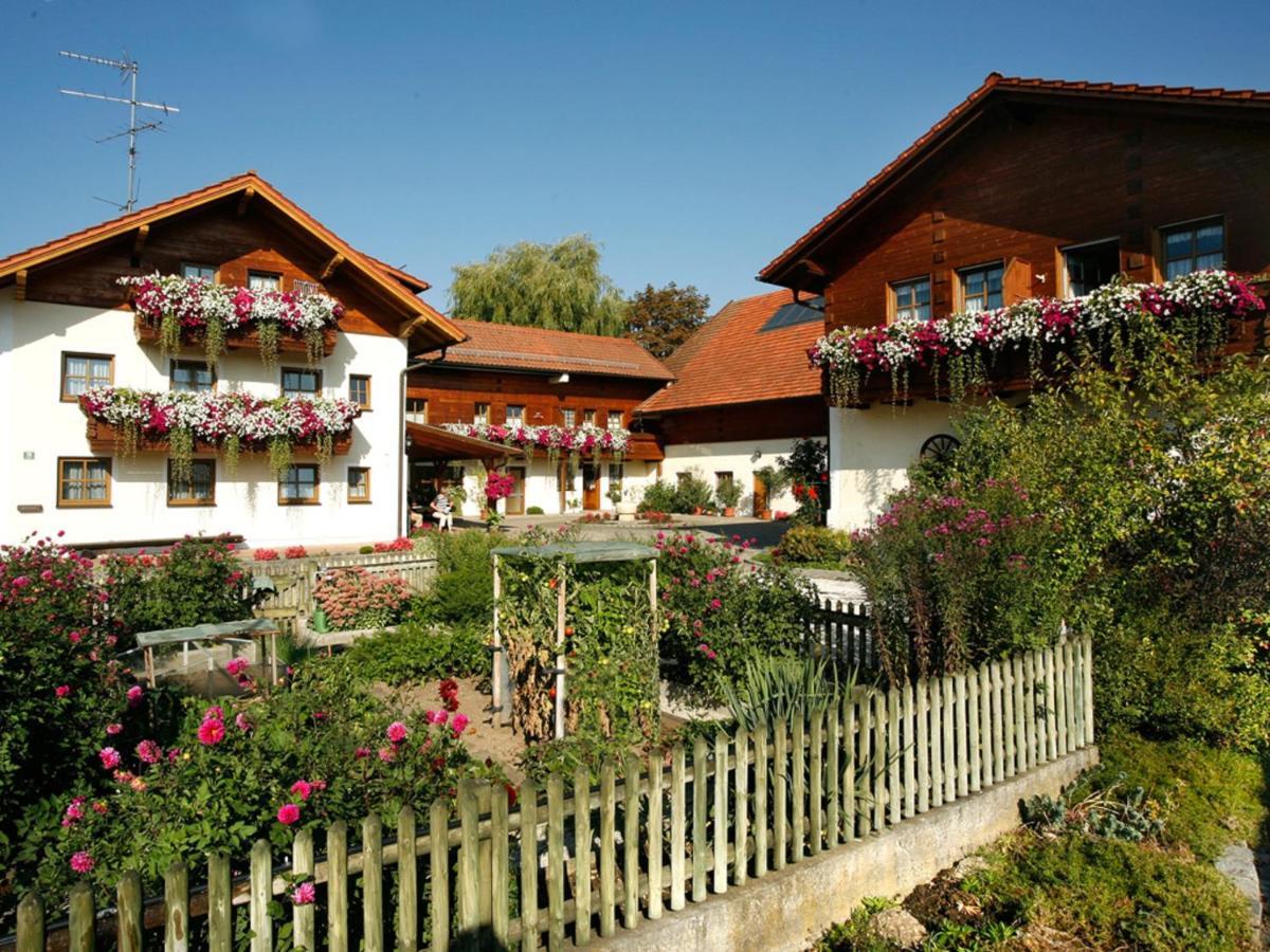 Boutique-Hotel Hasenberger บัดเบียร์นบาค ภายนอก รูปภาพ